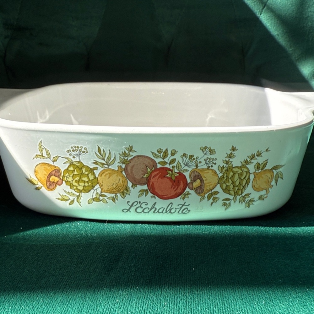 Corningware L’Echalote 1 quart baking dish
